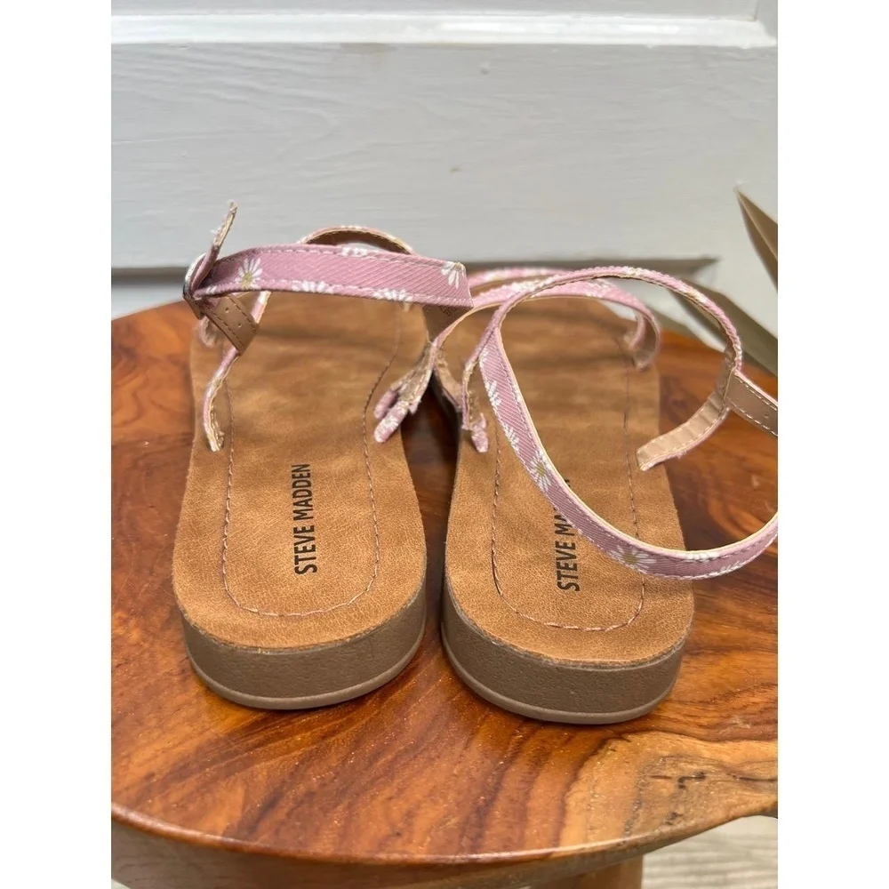 STEVE MADDEN Girls Daisy Print Strappy Flat Sandals Size 4